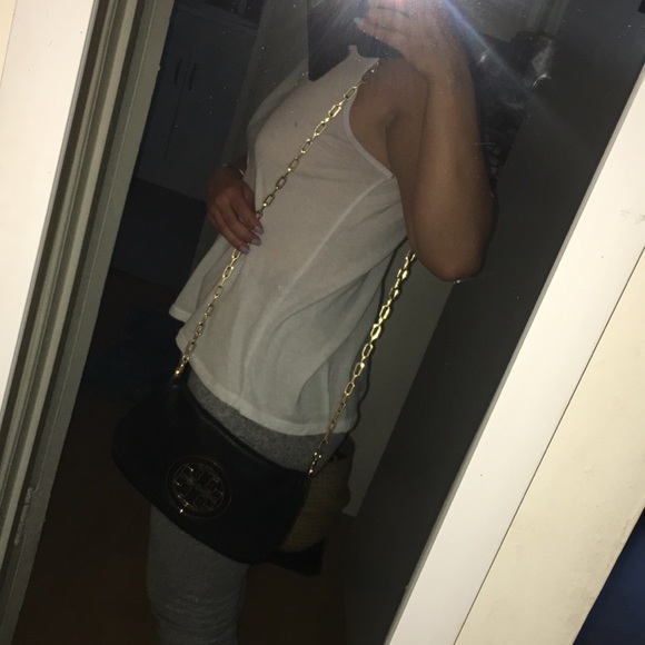 Tory Burch Chain Wallet Purse. Doubles as a clutch - Picture 4 of 4